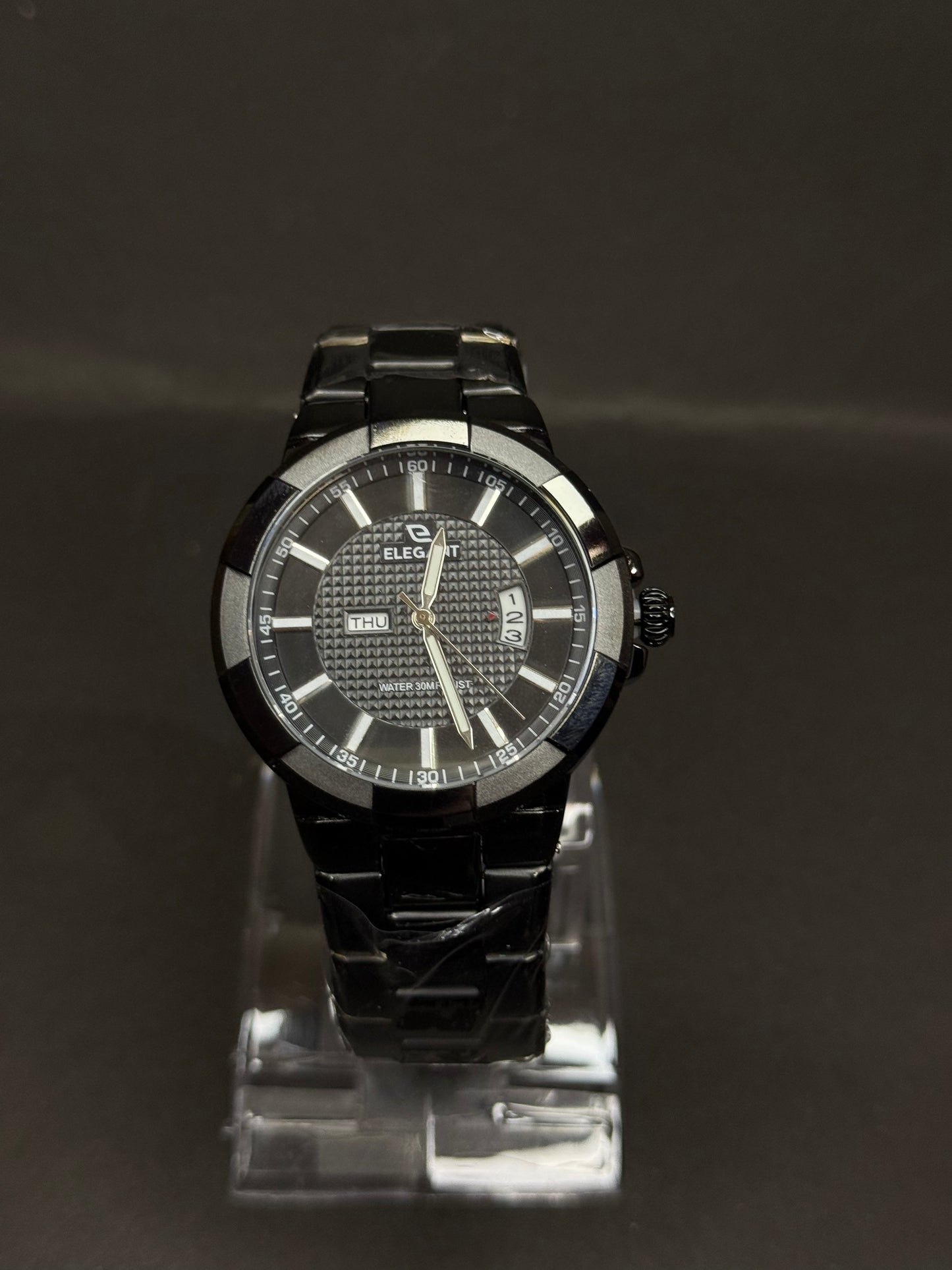 Elegant Original Object-Cut Chain Watch with Date Function