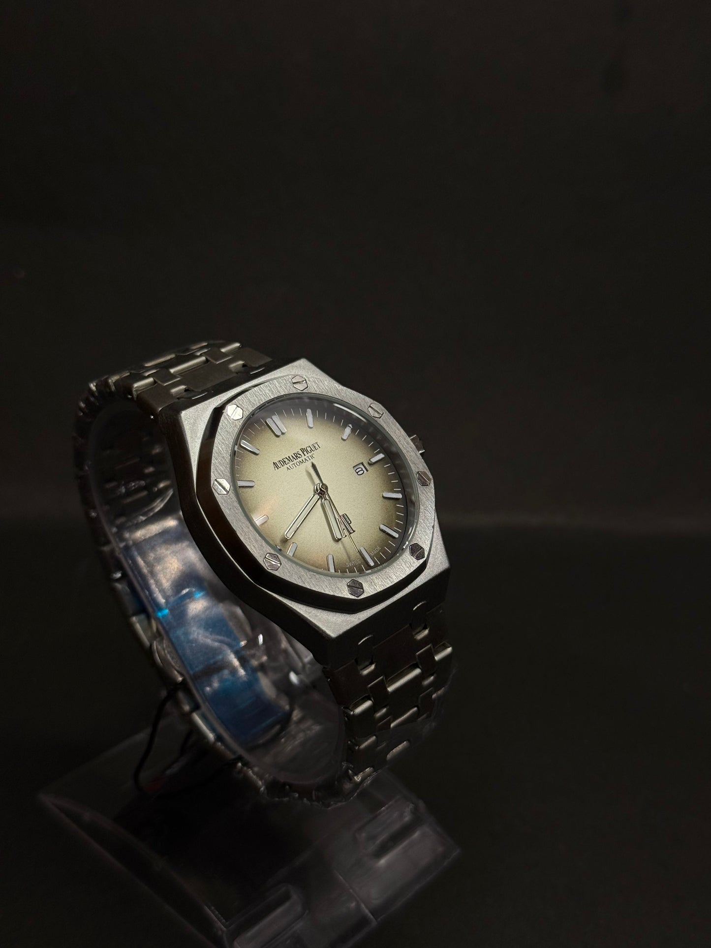 AP Watch with unique finishing | Heavy In Weight | Water Resistance