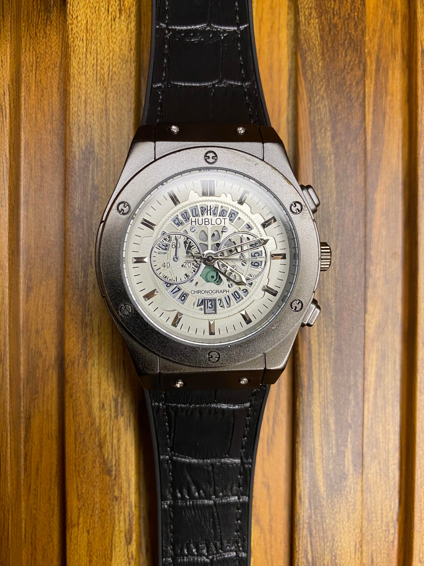 Hublot Classic Strap Edition (Copy – Chronograph Design)